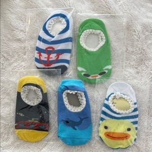 New 5 pairs baby non-slip grip socks for 6 months to 12 months